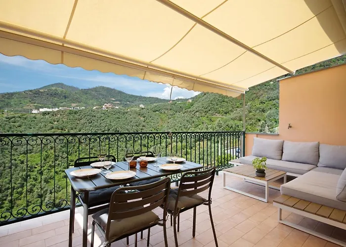 Casa Luci Feriehus Levanto